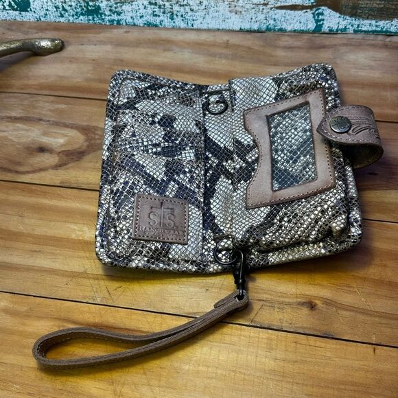 Stella Python Crossbody Wallet by STS Wristlet strap included - Picture 2 of 4